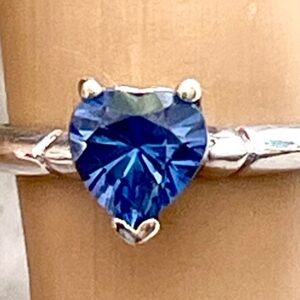 Sapphire Heart Shape Ring 925 Sterling Thailand  Faucet Cut Sz. 5 3/4 Gemstone